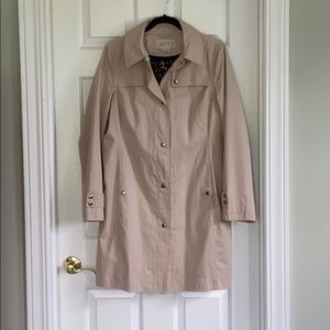 Michael Kors light tan trench coat size Large